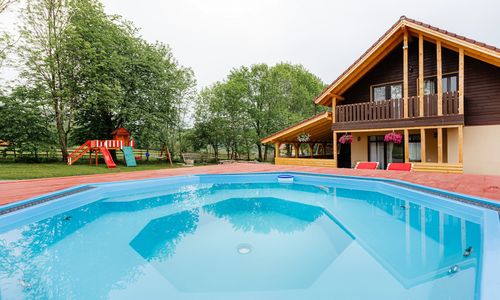 Flori din Deal Mărgău