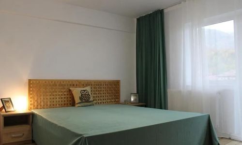 Apartament Hanna Uricani