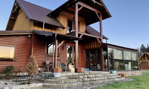 Dom nad Jeziorem - Basen - Sauna - Jacuzzi - Kort tenisowy Zduny