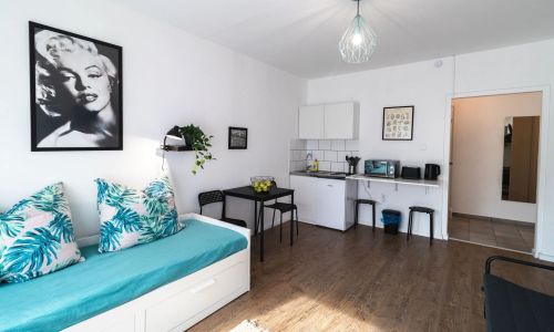 LénApartman - Marilyn Pécs