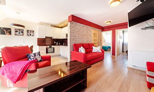 Every Sky Karpacz Komuny Paryskiej 41.2