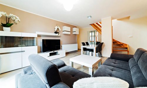 Every Sky Karpacz Komuny Paryskiej 81.2