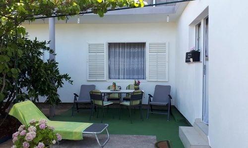 Apartmanok Parkolóhellyel Pirovac, Sibenik - 20015 Pirovac