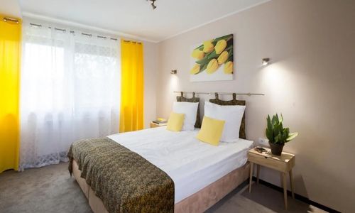 Pensjonat Noce i Dnie Cząstkowo