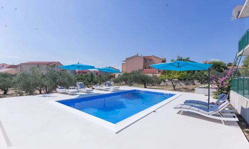 Holiday House and Apartment Pool Vodice
