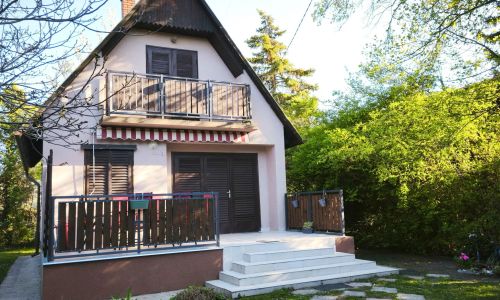 Zsálya Vendégház Gárdony