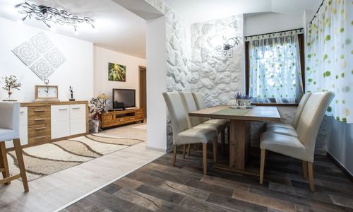 Barackvirág Apartmanház Pécs