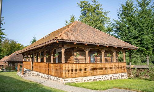 Due Fratelli Village Resort Șinteu