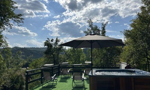 Casa Lupilor Transfăgărășan Arefu