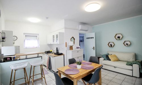 Levendula Apartman Berekfürdő