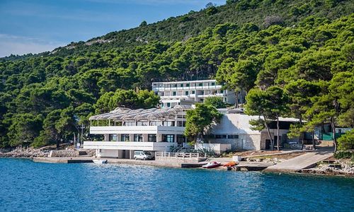 Hotel Lavanda Božava