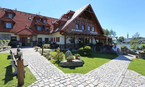 Hotel Leyla Frymburk