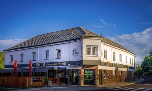 Restaurace a hotel stadion Dačice
