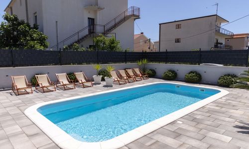 Apatmani Villa Felicita Seget Donji