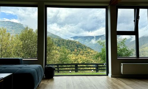 Refugiul Panoramic Muntele Rece