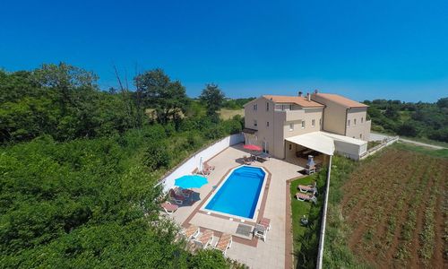 Holiday Home Cere Istra