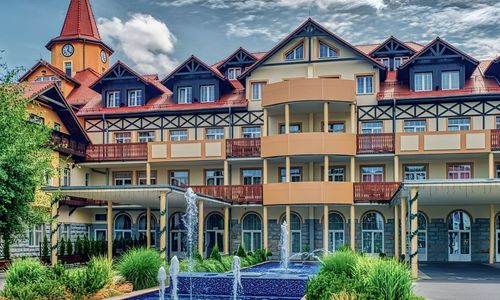 Hotel St. Lukas Sanatorium & SPA Świeradów-Zdrój