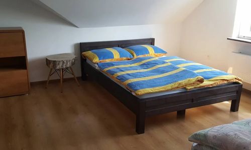 Domek Karolinka, Pokoje Gościnne Karola Lubawka