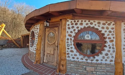 Őze Hobbitháza Bárdudvarnok