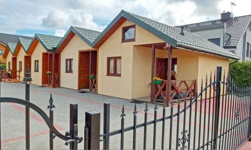 BŁĘKITNA FALA Domki Letniskowe