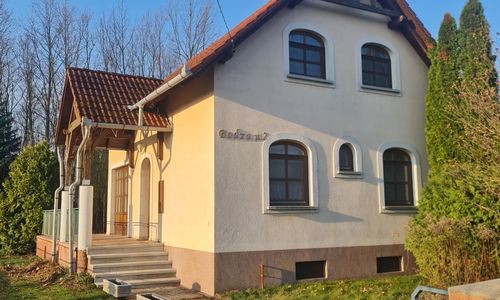 Bodzás Vendégház - Bodza u.2. Kiskunmajsa
