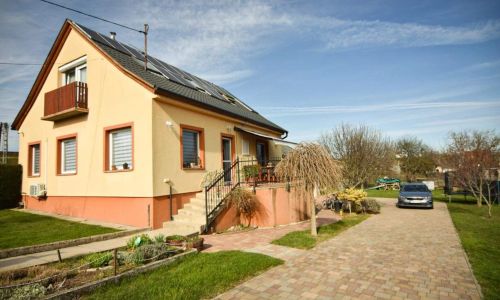 Marco Art Vendégház Márkó