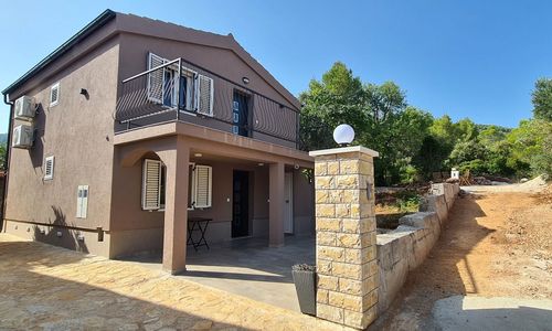 Apartments Hvaranin Stari Grad