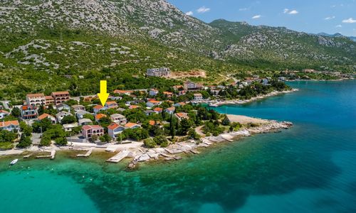 Apartments Bono Karlobag