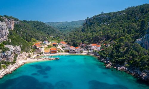 Apartments Serzane Zastrazisce