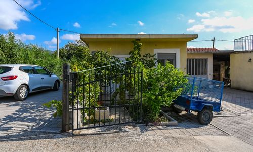 House Petar Kastel Stafilic