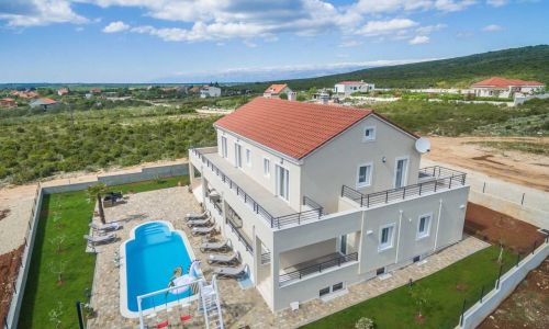 Villa Providenca Heated Pool Debeljak