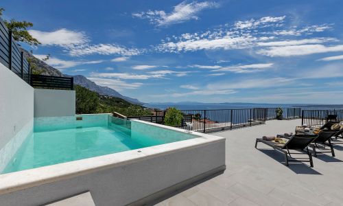 Villa Roof pool Brela