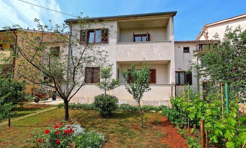 Apartmanok Parkolóhellyel Valbandon, Fazana - 20706 Valbandon