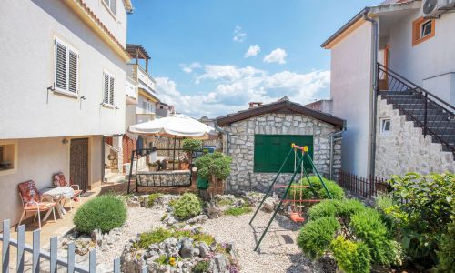 Apartmanok Parkolóhellyel Pirovac, Sibenik - 21008 Pirovac