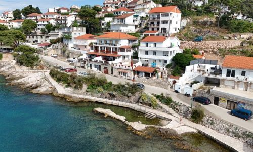Apartmanok A Tenger Mellett Jelsa, Hvar - 22256 Jelsa