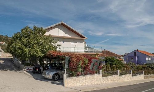 Apartmanok Internet Hozzáféréssel Marina, Trogir - 22691 Marina