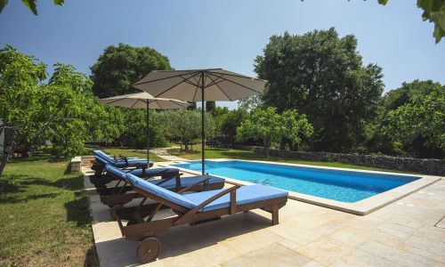 Ház Családok Részére Medencével Valtura, Pula - 22734 Valtura