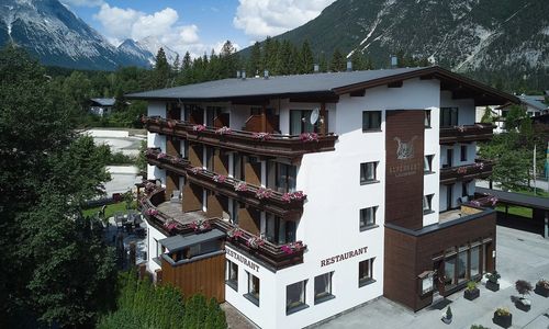 Hotel Alpennest Leutasch