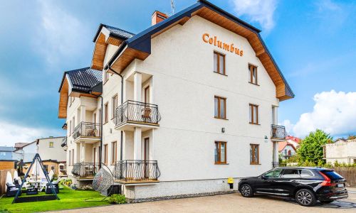 Pokoje gościnne Columbus Karwia