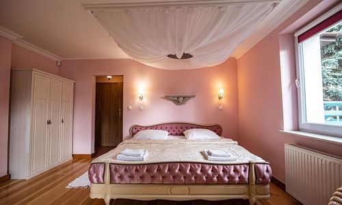 Dom Gościnny HydroZagadka Bed Breakfast Kołobrzeg
