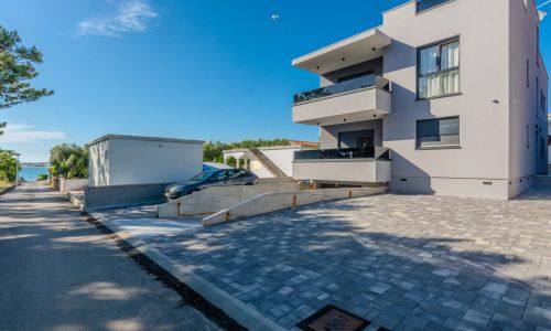 Apartments Fil Cosic Vir
