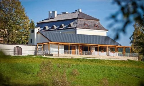 Hotel Líšeňský Dvůr Líšná