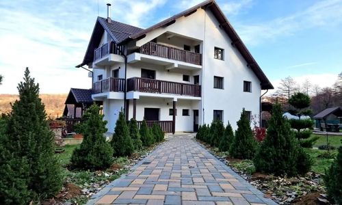 Pensiunea Izvorul Liniștii Rădăşeni