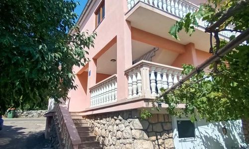 Apartmani Maro Starigrad