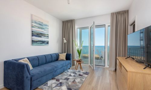 Bulwar Zachodzącego Słońca 2/107