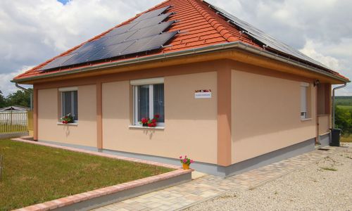 Tulipán Vendégház Polány