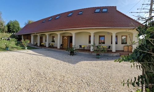 Berkenye Vendégház Varbó