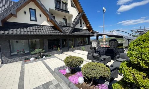 Pokoje Gościnne Baranek Czerwienne, Ząb