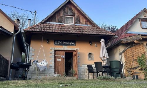 Süti Vendégház Ipolytölgyes