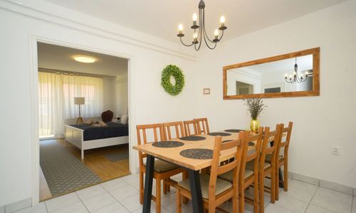 Vadrózsa Apartman Sümeg